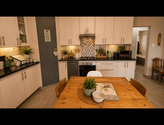 2 BEDROOM HOUSE FOR SALE IN GROOT BRAKRIVIER CENTRAL